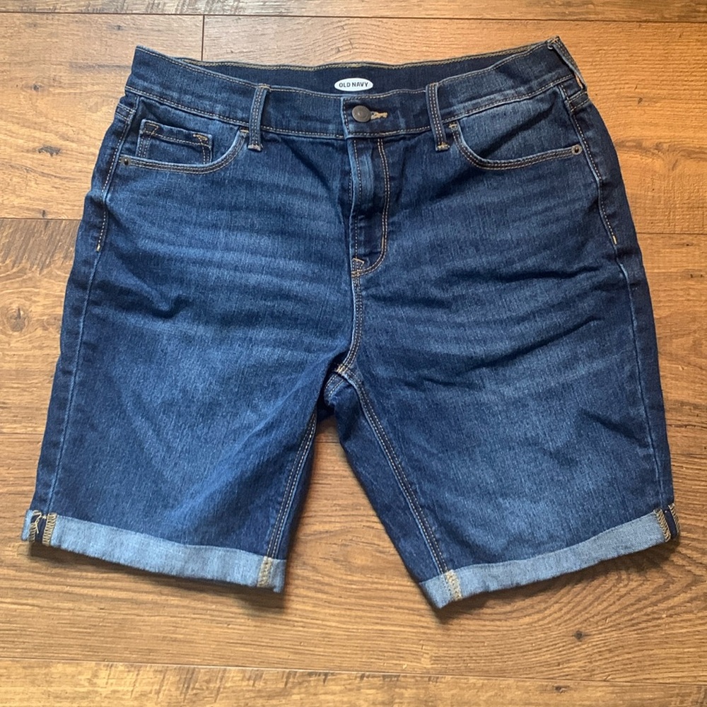 Old navy high rise shorts